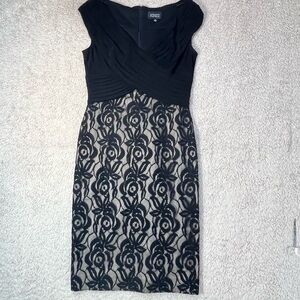 Adrianna Papell Black Velvet Party Cocktail Dress Size 8 Mesh Lace